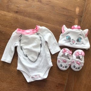 Listing for @babyclothes1 Aristocats Marie Bodysuit Set